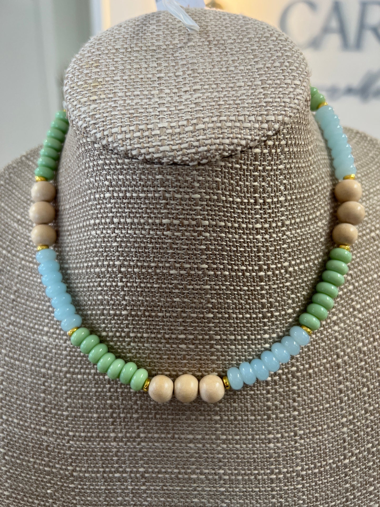 JADE ROUND BEAD NECKLACE - GREEN/BLUE