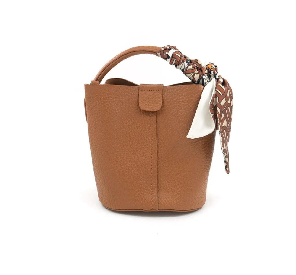 LEATHER BUCKET HAND BAG - BROWN