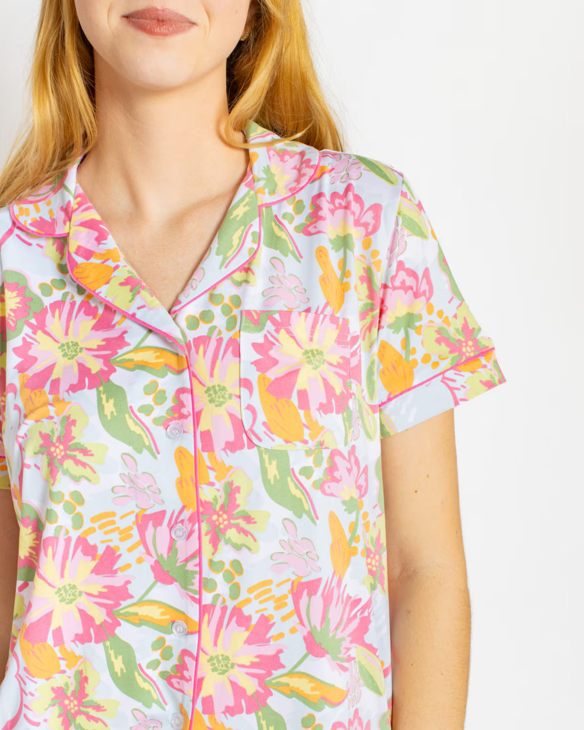 SUMMER BOUQUET SHORT SLEEVW BUTTON UP SLEEP SHIRT