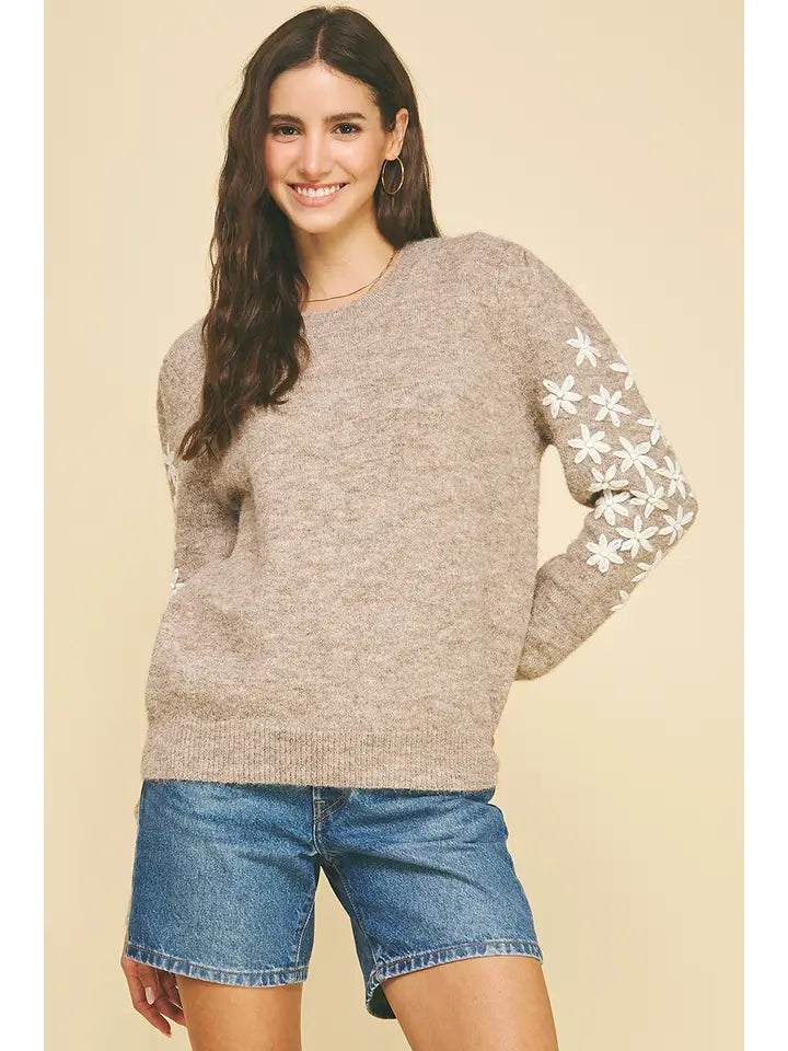 FLORAL EMBROIDERED DETAIL SWEATER - MOCHA