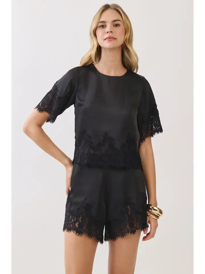 LACE TRIM DETAILED RELAXED FIT SATIN TOP - BLACK