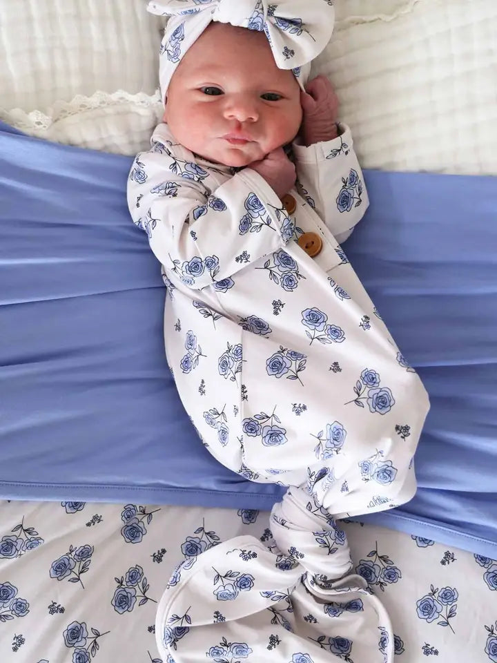 SAPPHIRE GARDEN NEWBORN BABY KNOT GOWN & HAT SET