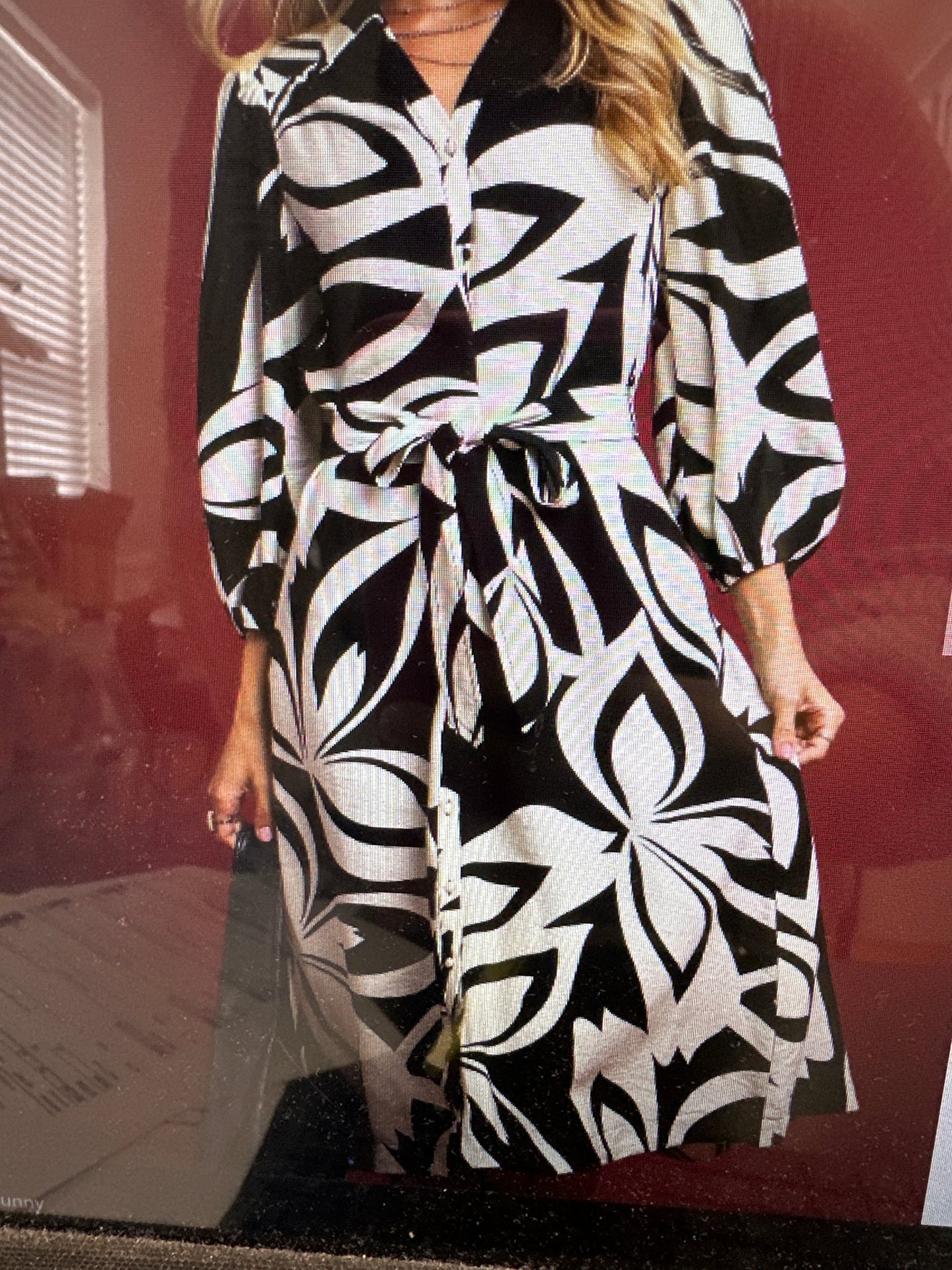 LINING TWO TONE ASTRACT PRINT BUTTON DOWN MIDI DRESS W/BELT - NAVY