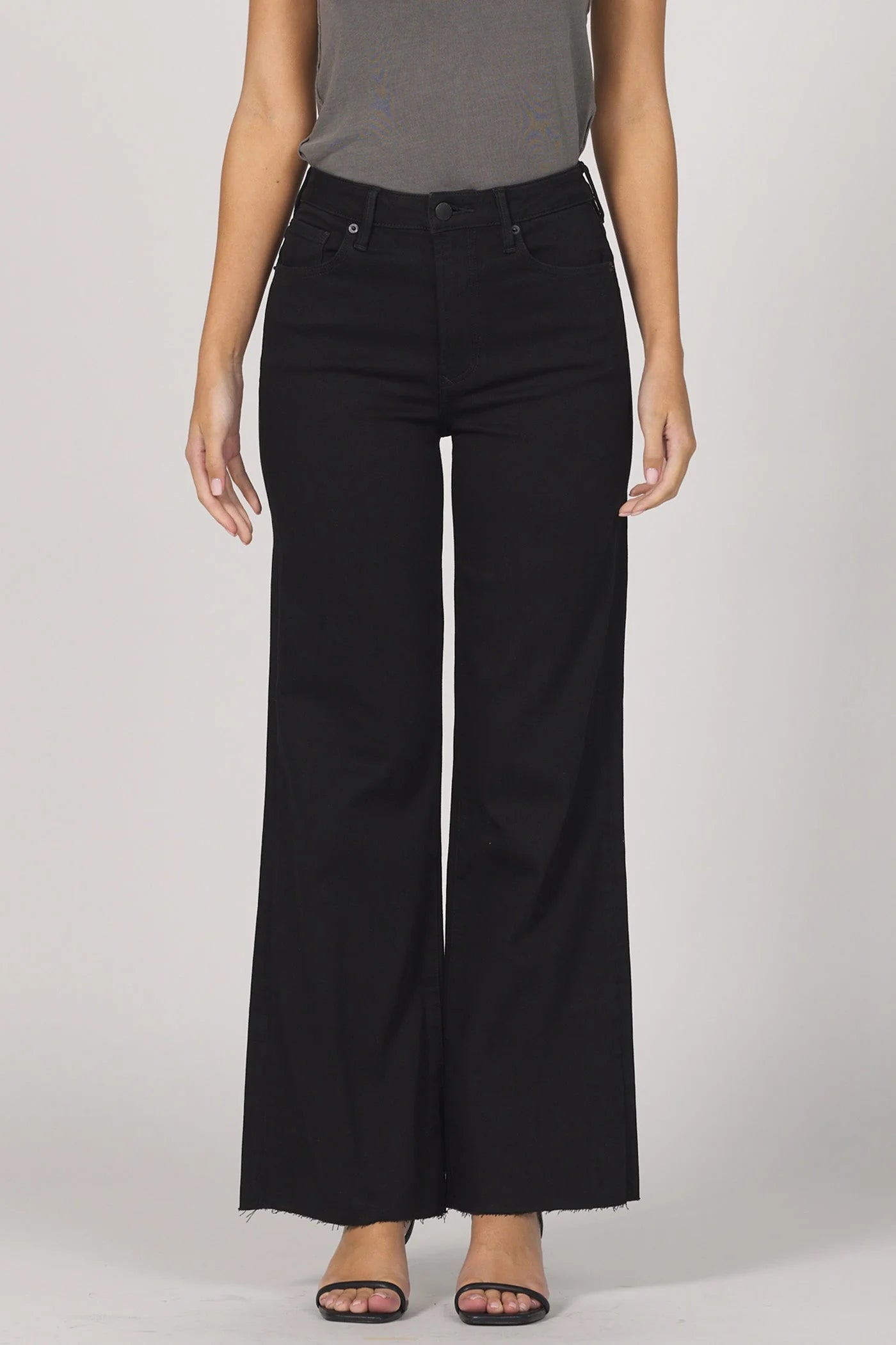 FIONA PANT - BLACK ARROW