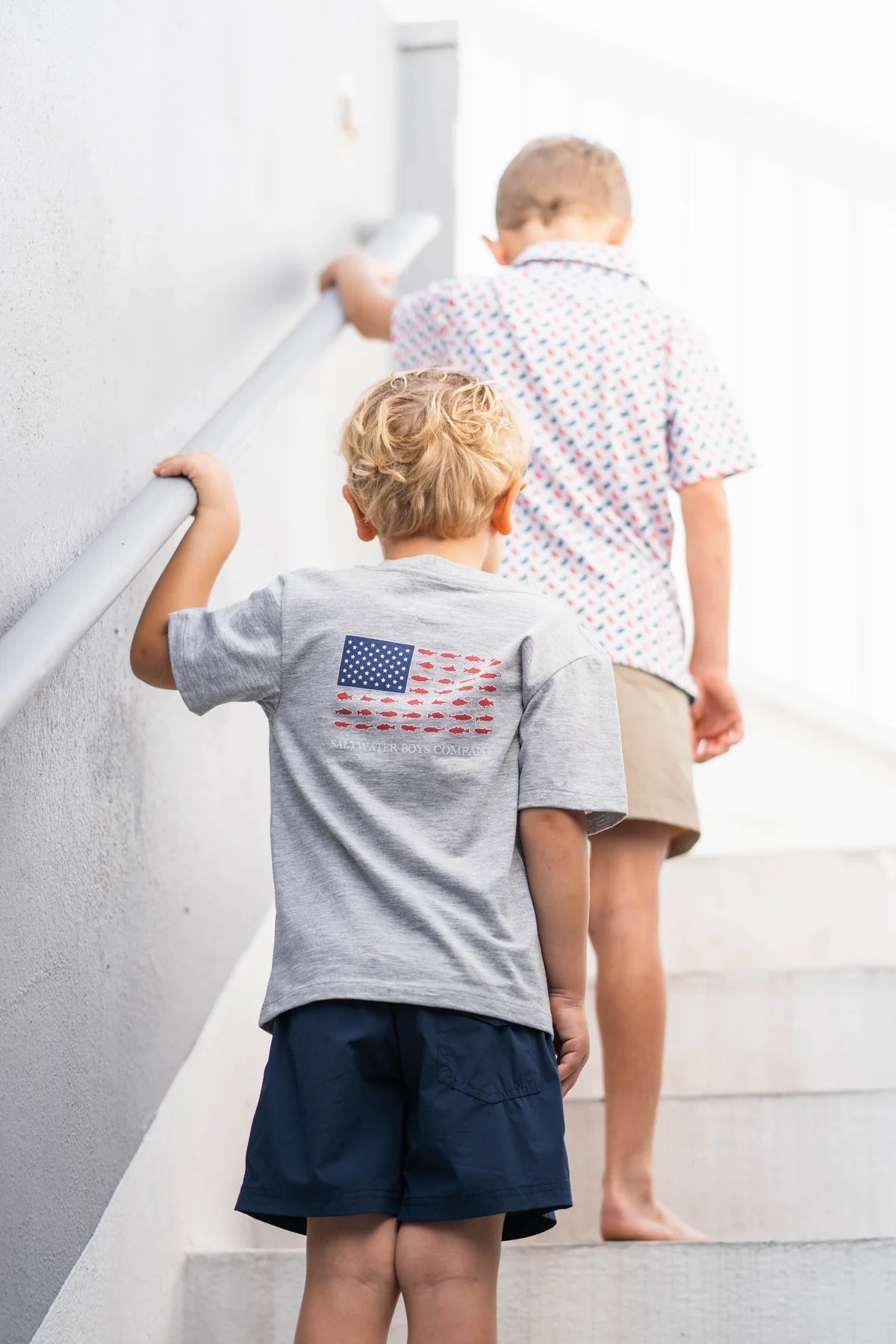 FLAG GRAPHIC TEE - GREY HEATHER