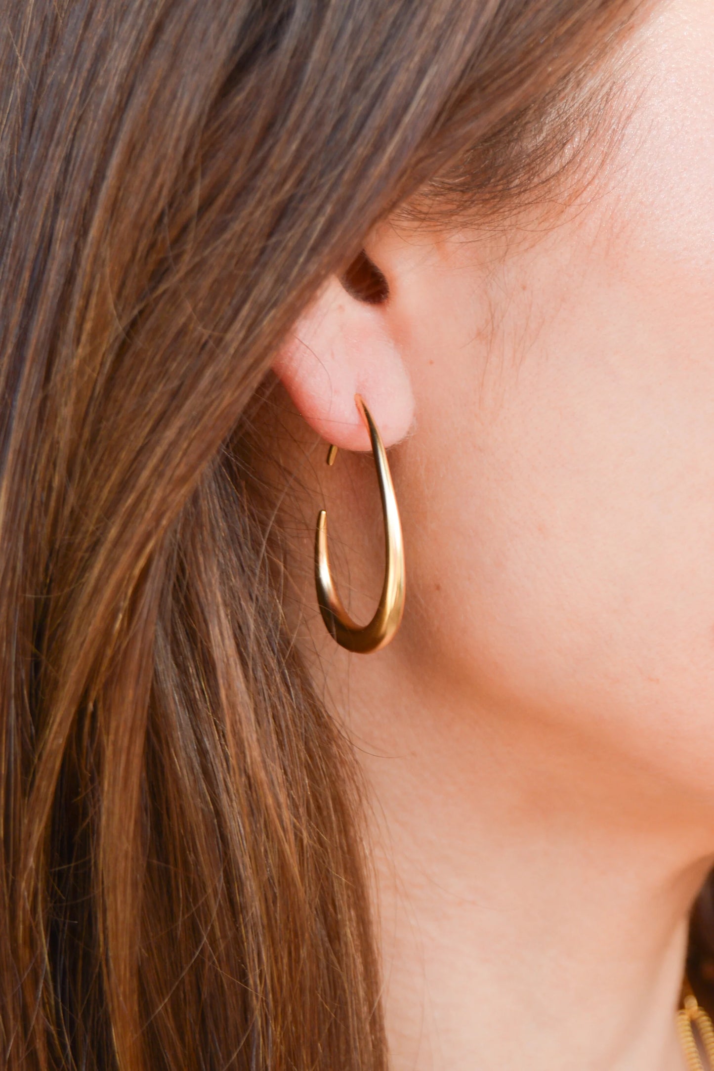 FIONA HOOP EARRINGS - GOLD