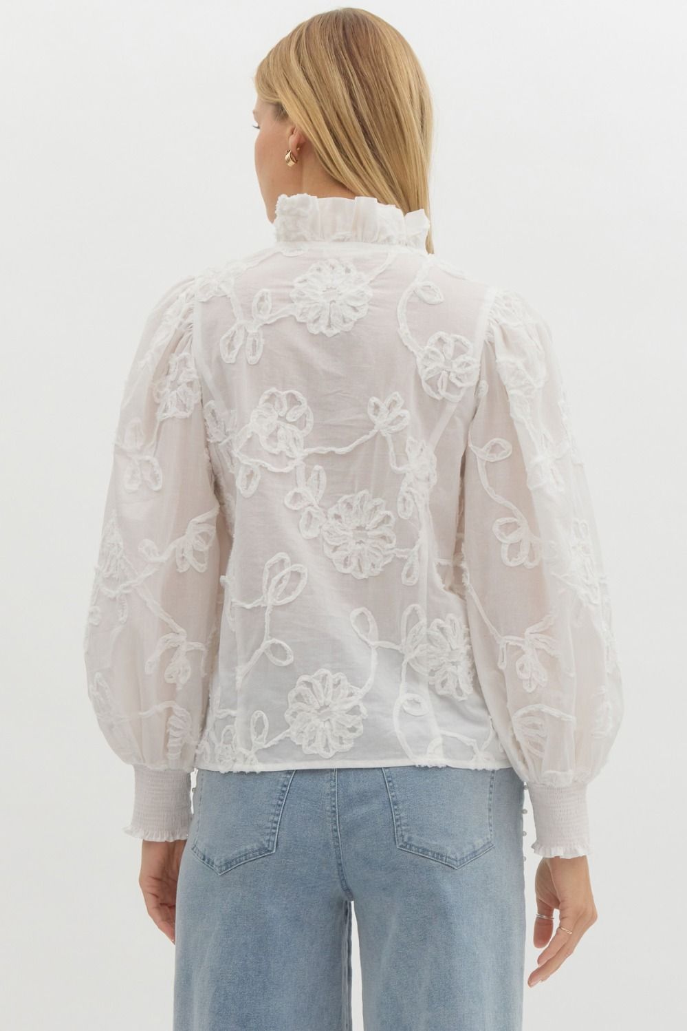 FLORAL APPLIQUE LS BUTTON DOWN - OFF WHITE