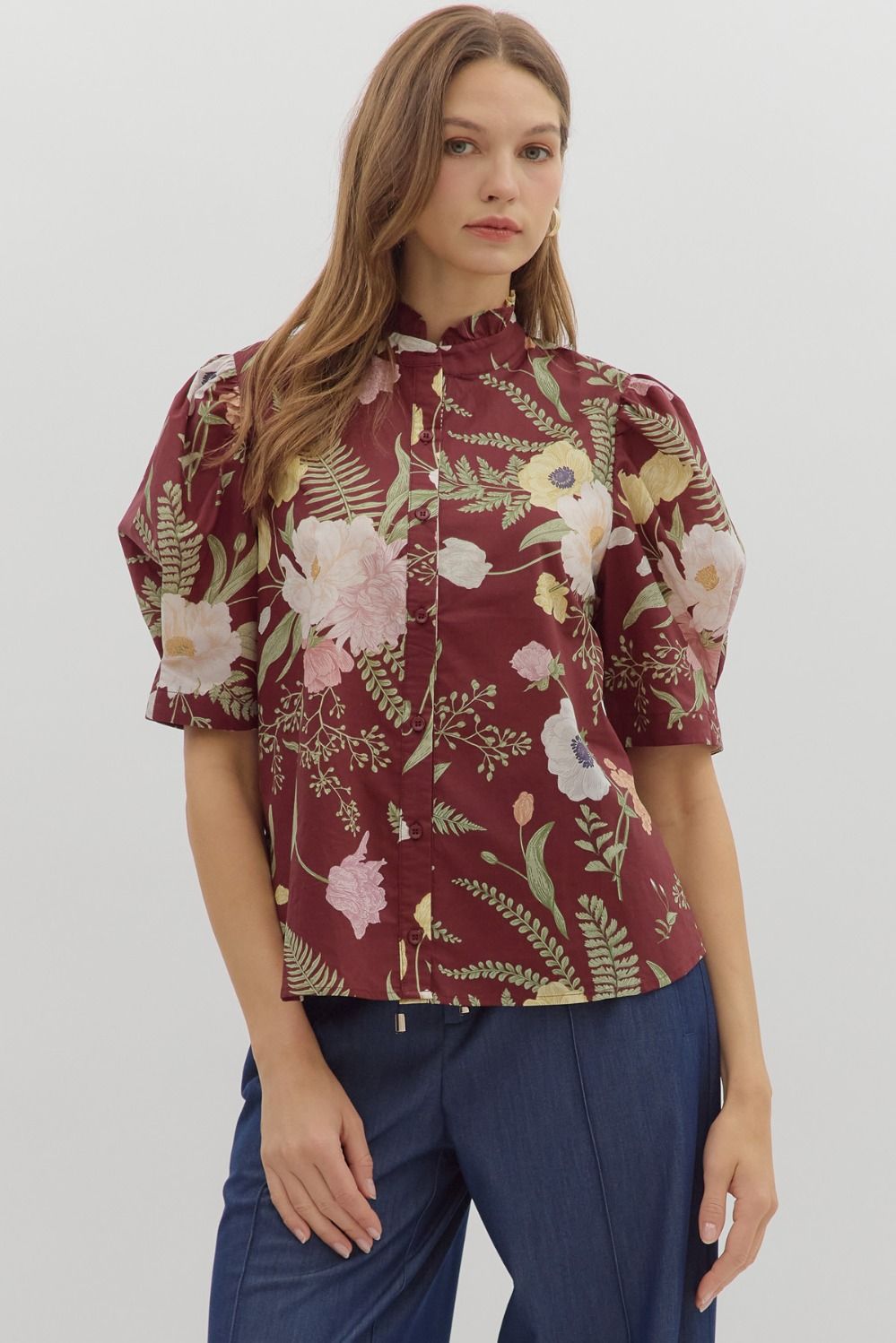 RUFFLED NECK FLORAL TOP - MERLOT