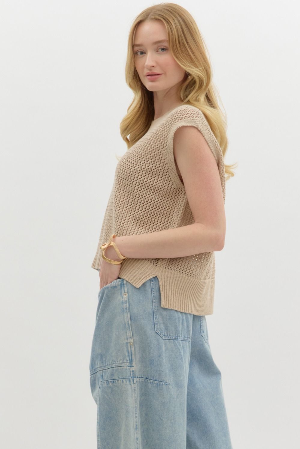 KNIT PULLOVER TOP - LIGHT TAUPE