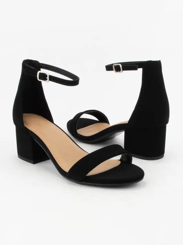 BASIC ANKLE STRAP KITTEN HEEL - BLACK