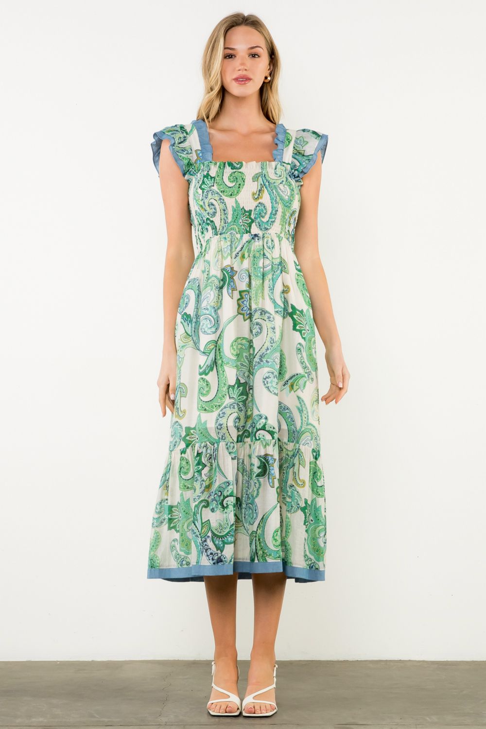 SMOCKED FLUTTER SLEEVE PAISLEY PRINT MAXI DRESS - GREEN