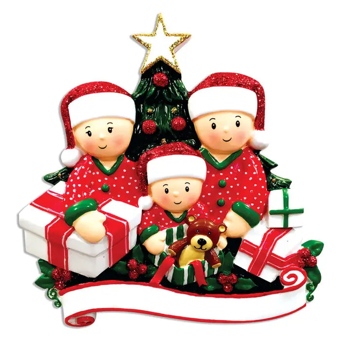 FAMILY PERSONALIZED ORNAMENTS