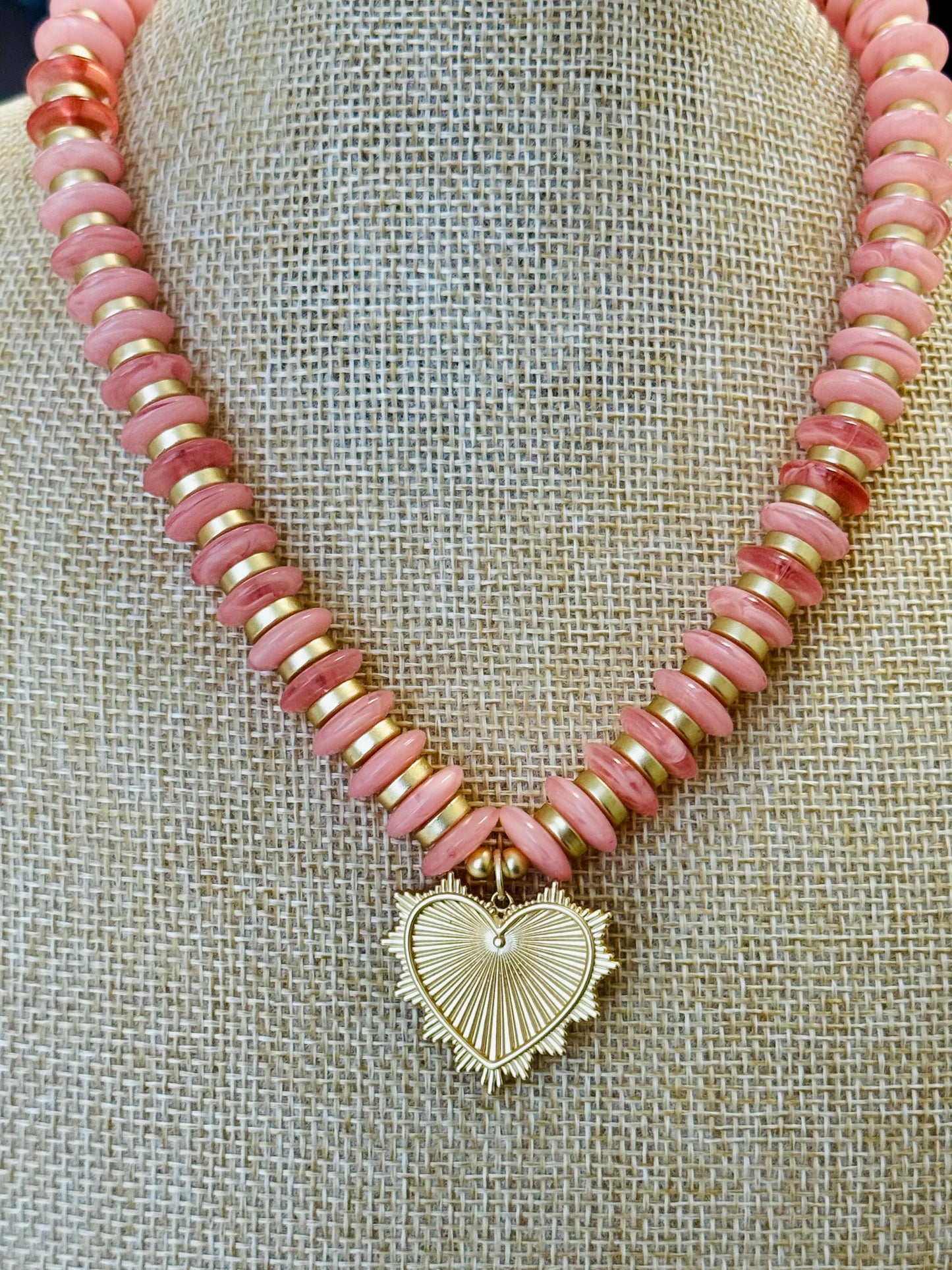 ANNA NECKLACE - PINK