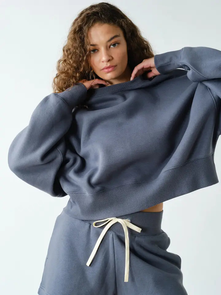 CLOUDWALK BALLOON SLEEVE FLEECE CREWNECK - GRAPHITE