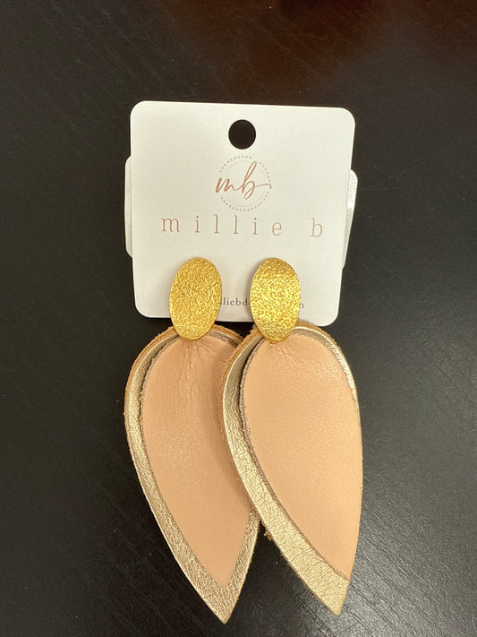 MOLLIE EARRINGS - MATTE LIGHT PINK
