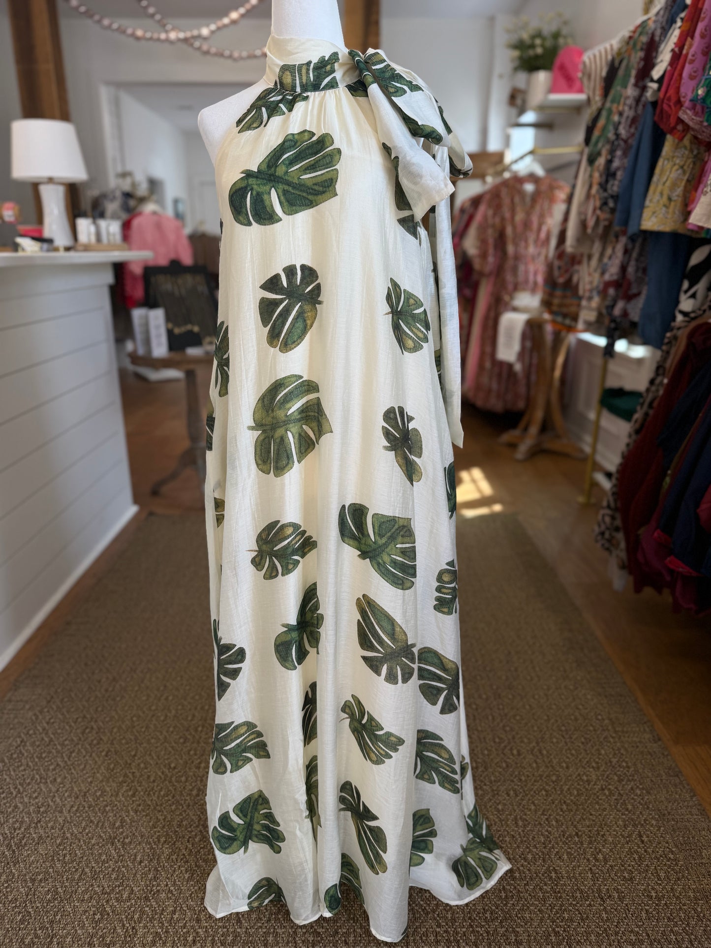 HALTER  PALM DRESS  - CREAM