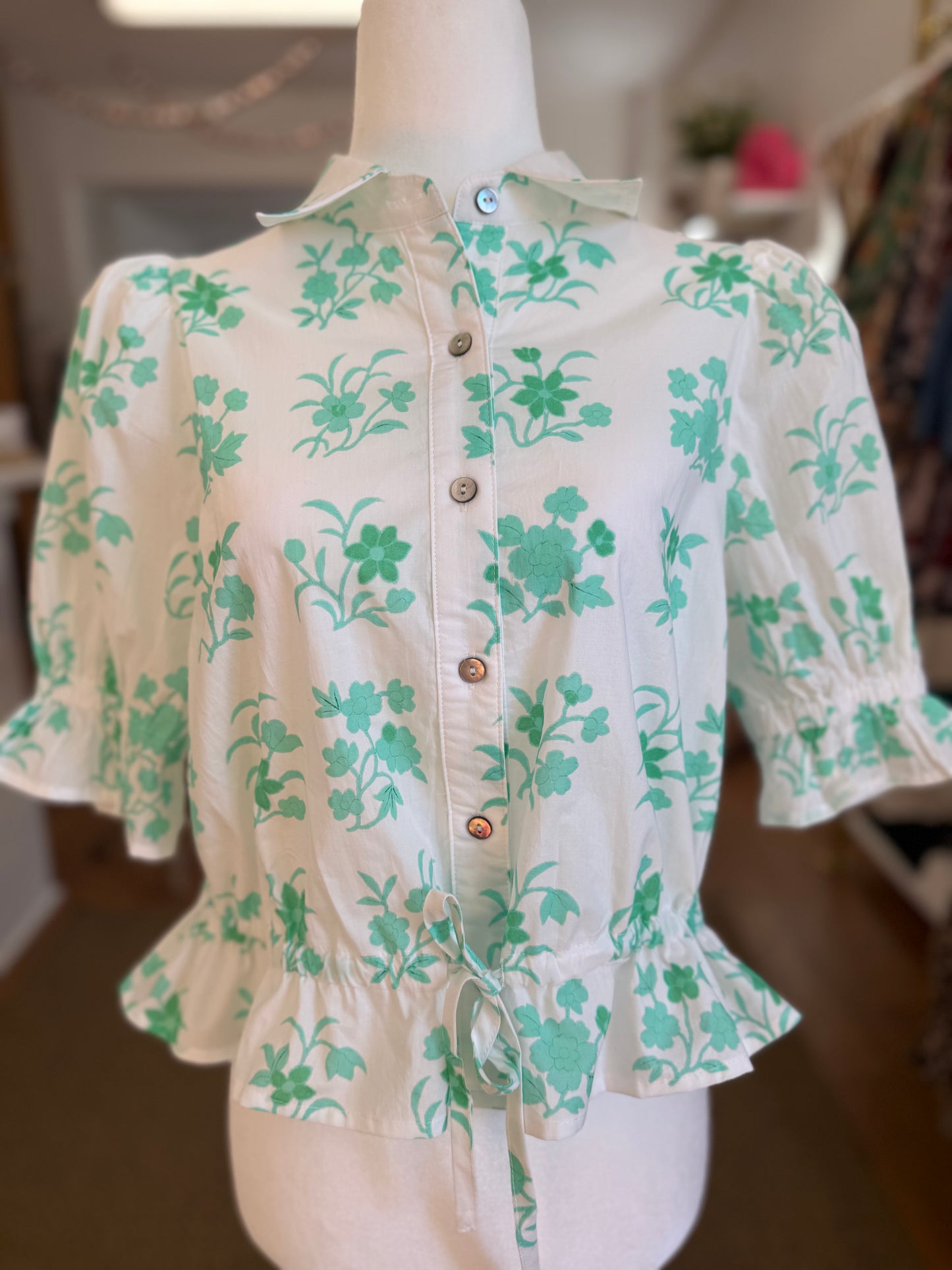 PUFF SLEEVE BUTTON DOWN ADJUSTABLE WAIST TOP - MINT