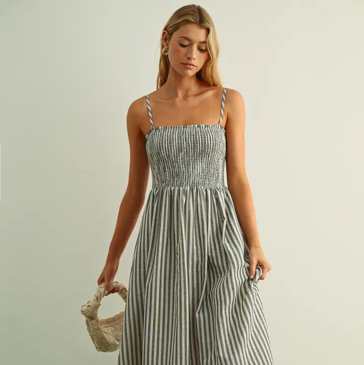 STRIPED FABRIC WITH SMOCKING TOP MAXI DRESS - BLACK