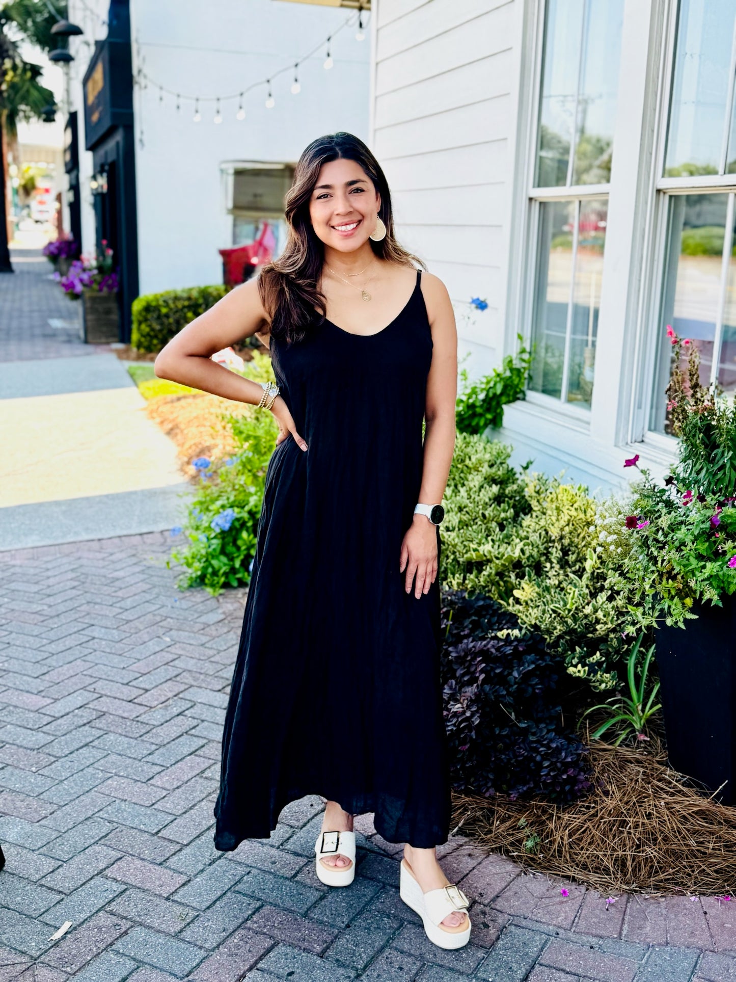 SPAGHETTI ADJUSTABLE STRAP MAXI DRESS - BLACK
