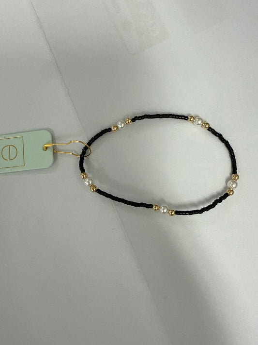 GAMEDAY HOPE PURPOSE PEARL BRACELET - BLACK