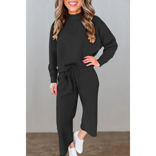 TEXTURED PULLOVER SET - BLACK