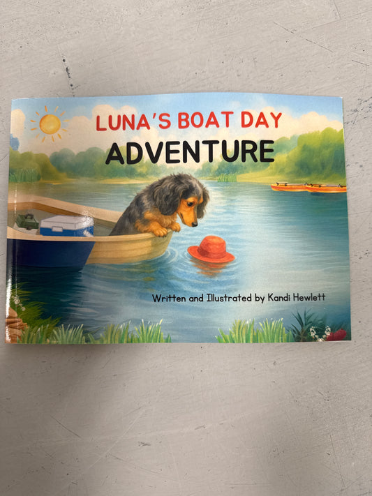LUNA'S BOAT DAY ADVENTURE