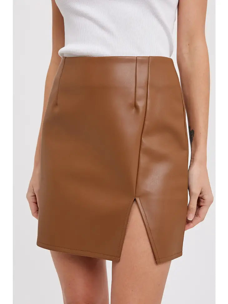 FRONT SLIT FAUX LEATHER MINI SKIRT - CAMEL