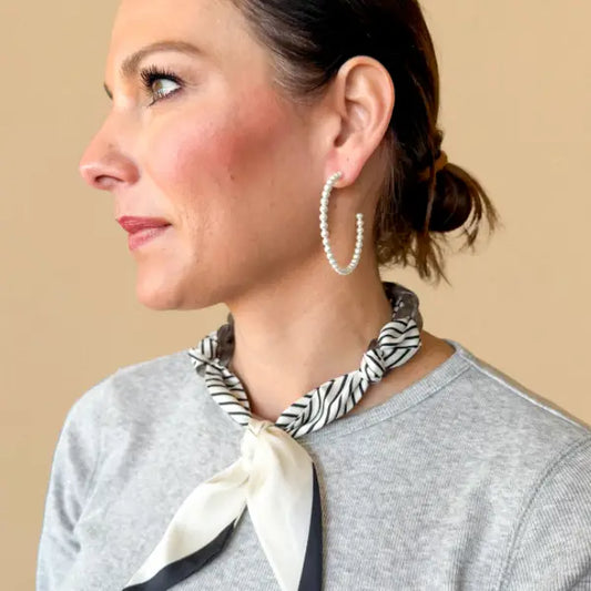 GRACE HOOP EARRINGS - PEARL