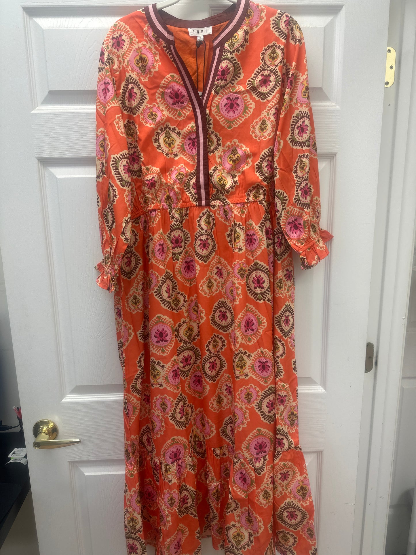 FLUTTER SLEEVE PRINT MAXI DRESS - ORANGE