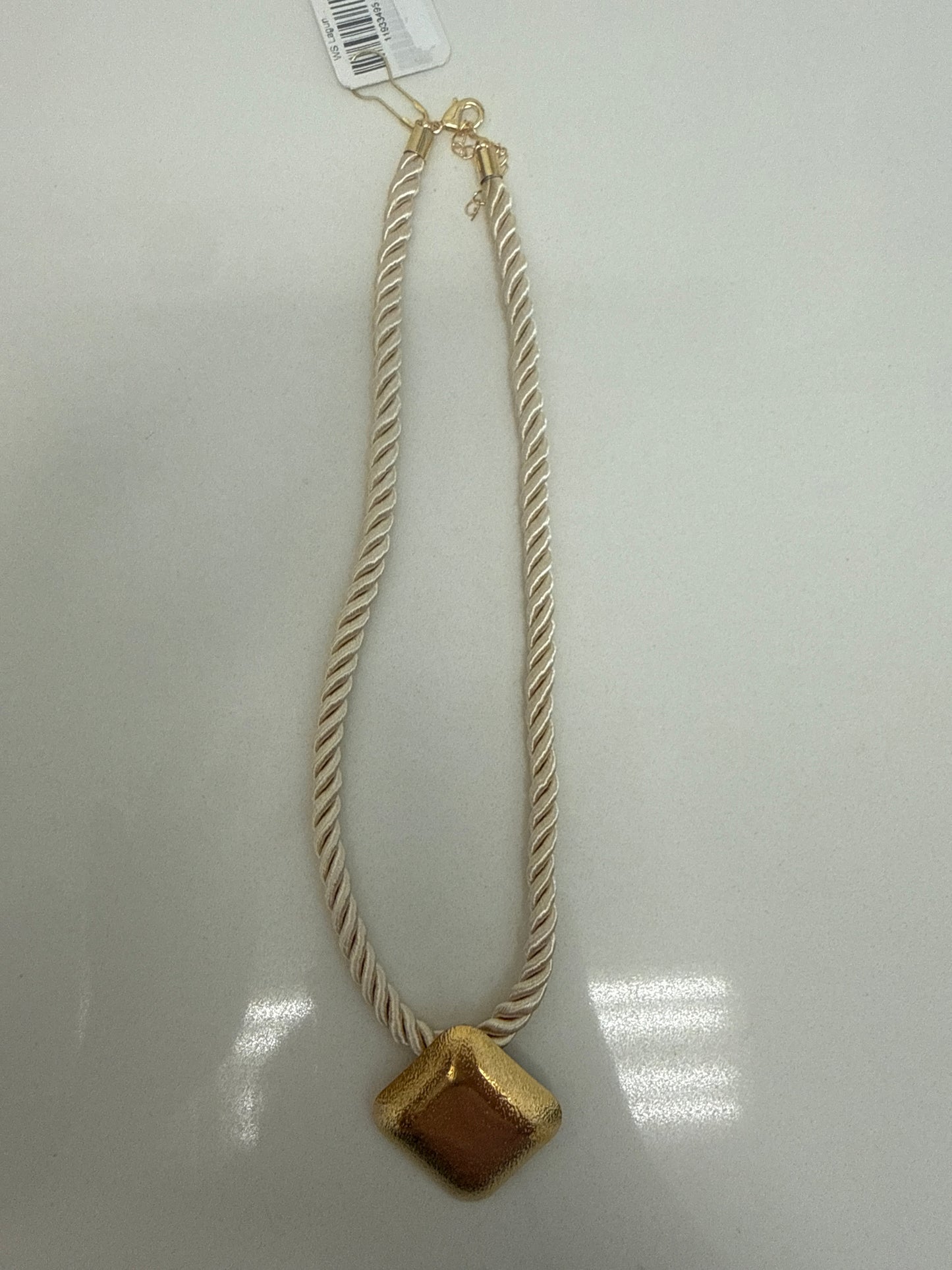 LAGUN ROPE NECKLACE WITH CHARM - ASSORTED STYLES