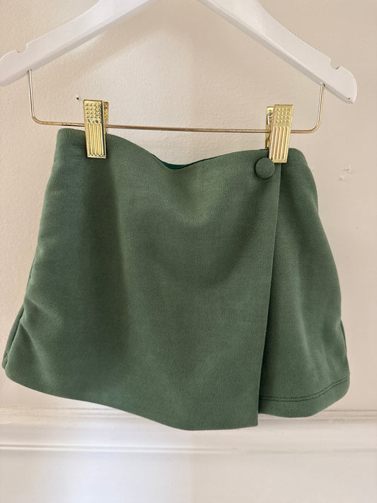 AVERY SKORT - GREEN