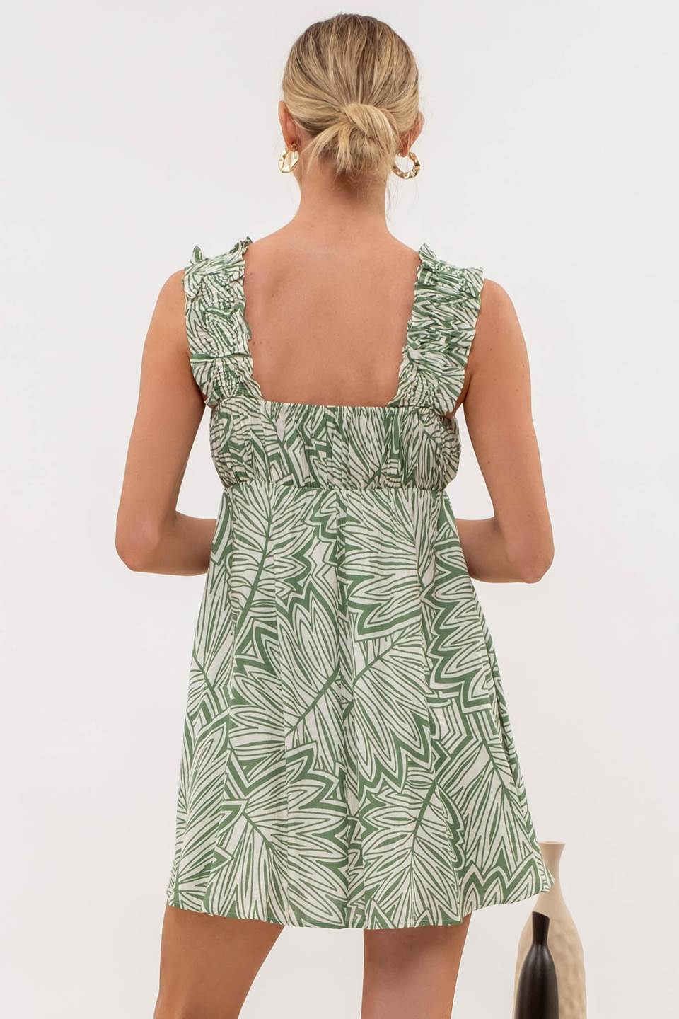 LEAF PRINT RUCHED MINI DRESS - GREEN