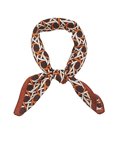 BASKET WEAVE PATTERN SCARF - BROWN