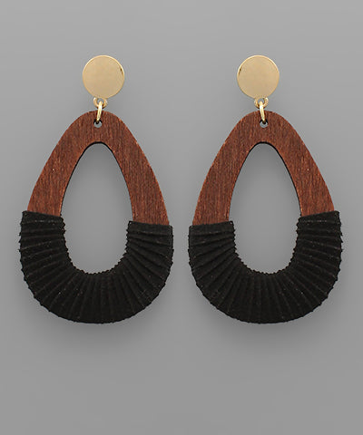 HALF WRAPPED TEARDROP EARRINGS - BLACK