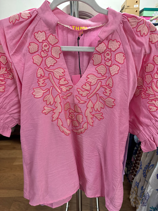 PUFF SLEEVE FLORAL EMBROIDERY TOP - PINK