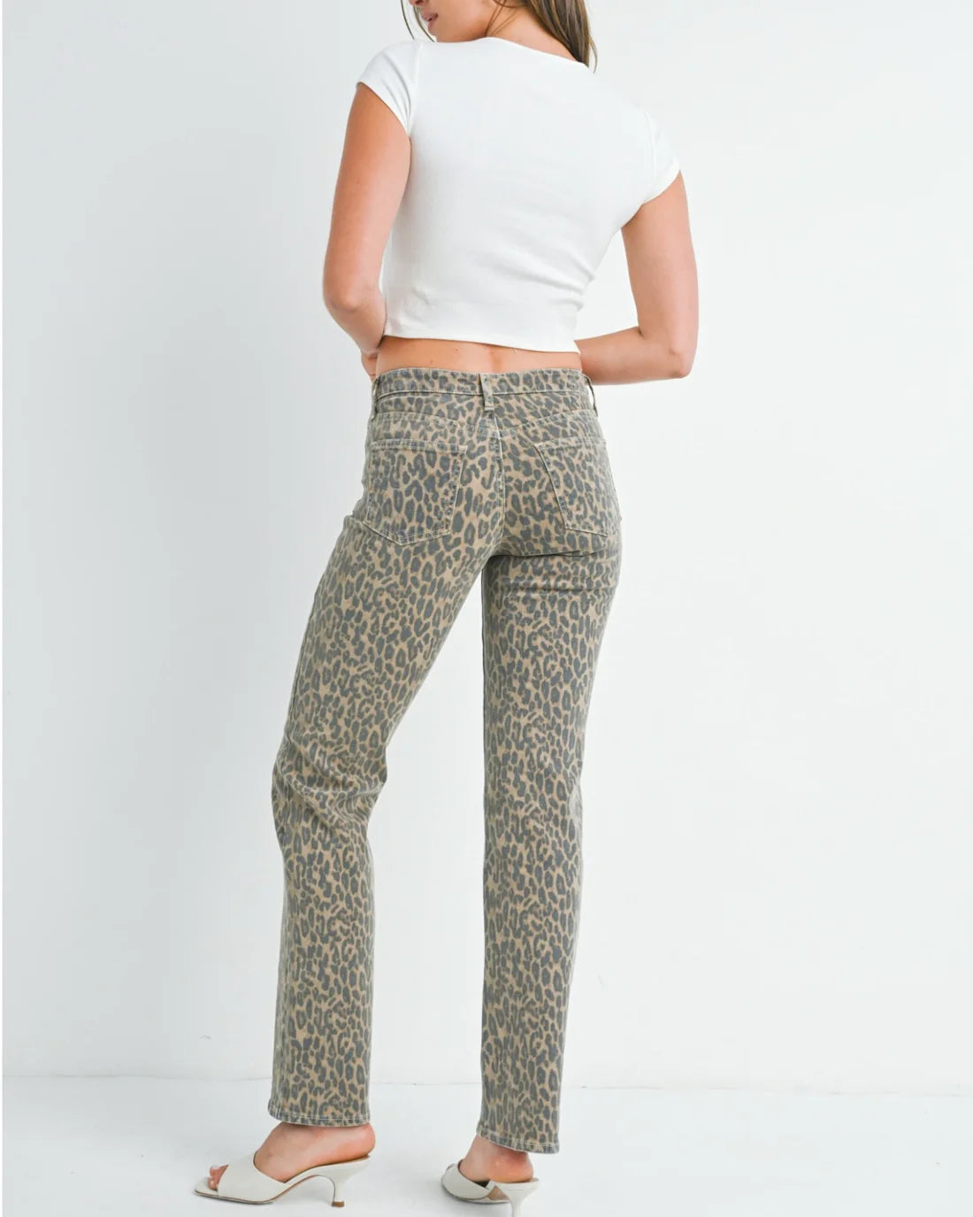 HIGH RISE STRAIGHT LEG - LEOPARD