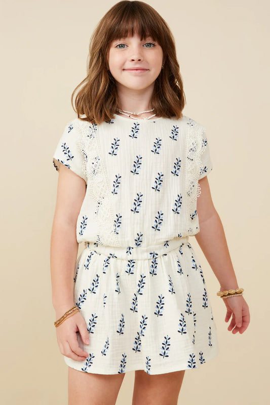GIRLS CROCHET LACE TRIM FLORAL GAUZE TOP