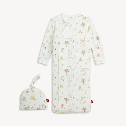BEDTIME RHYMES MAGNETIC GOWN & HAT SET