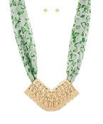 HAMMERED METAL SCARF  NECKLACE SET - GREEN