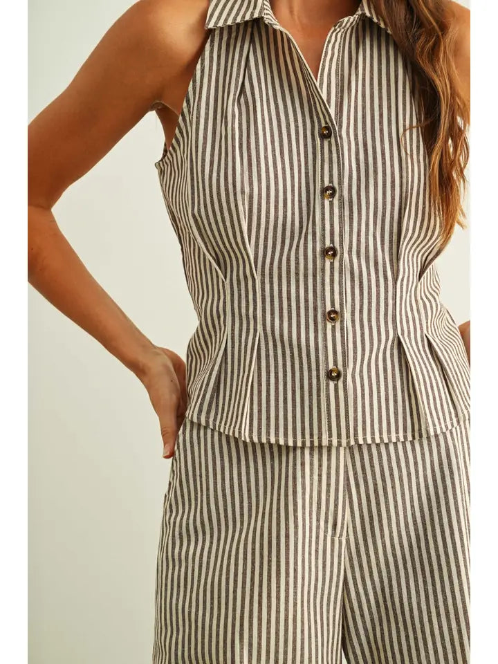 STRIPED PATTERN COLLARD BLOUSE - BROWN