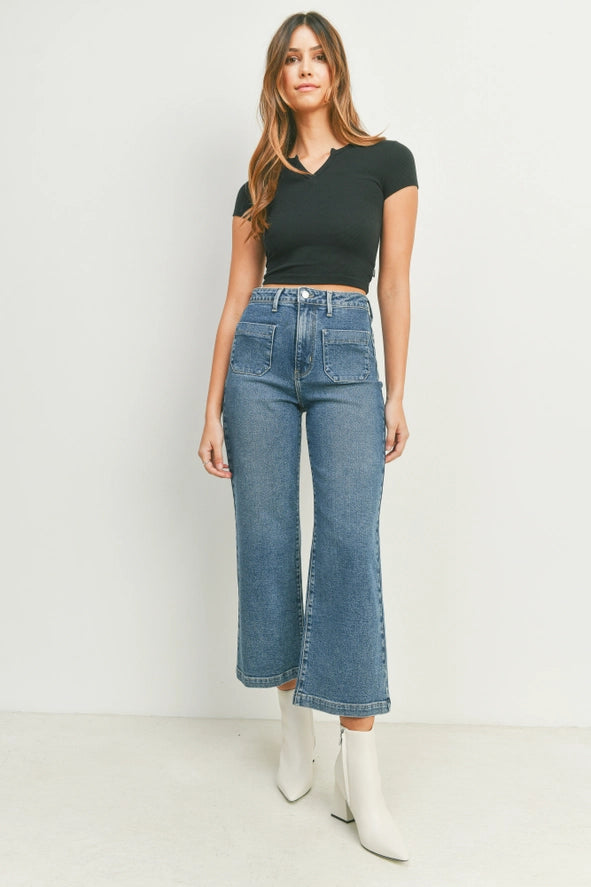 PATCH POCKET WIDE LEG - MEDIUM