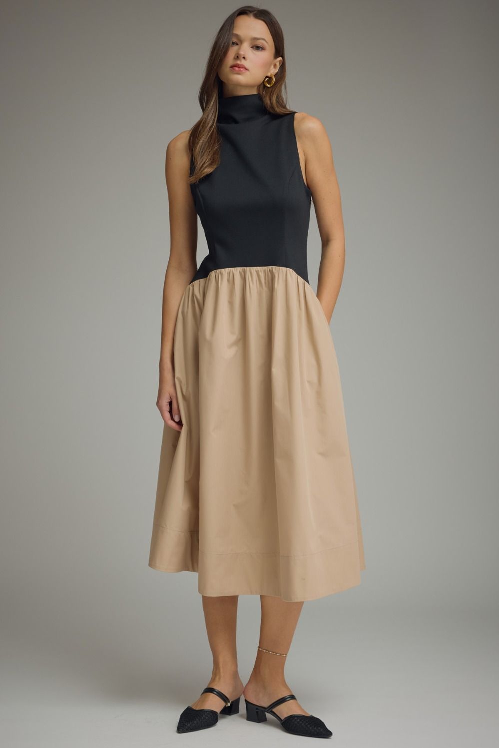 SLEEVELESS MIDI DRESS WITH MOCK NECK - BLACK
