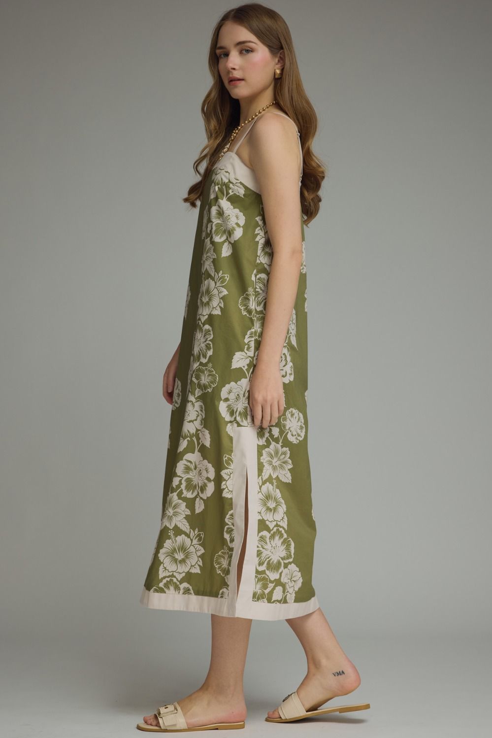 FLORAL SLEEVELESS MIDI DRESS CONTRAST TRIM DETAIL - OLIVE