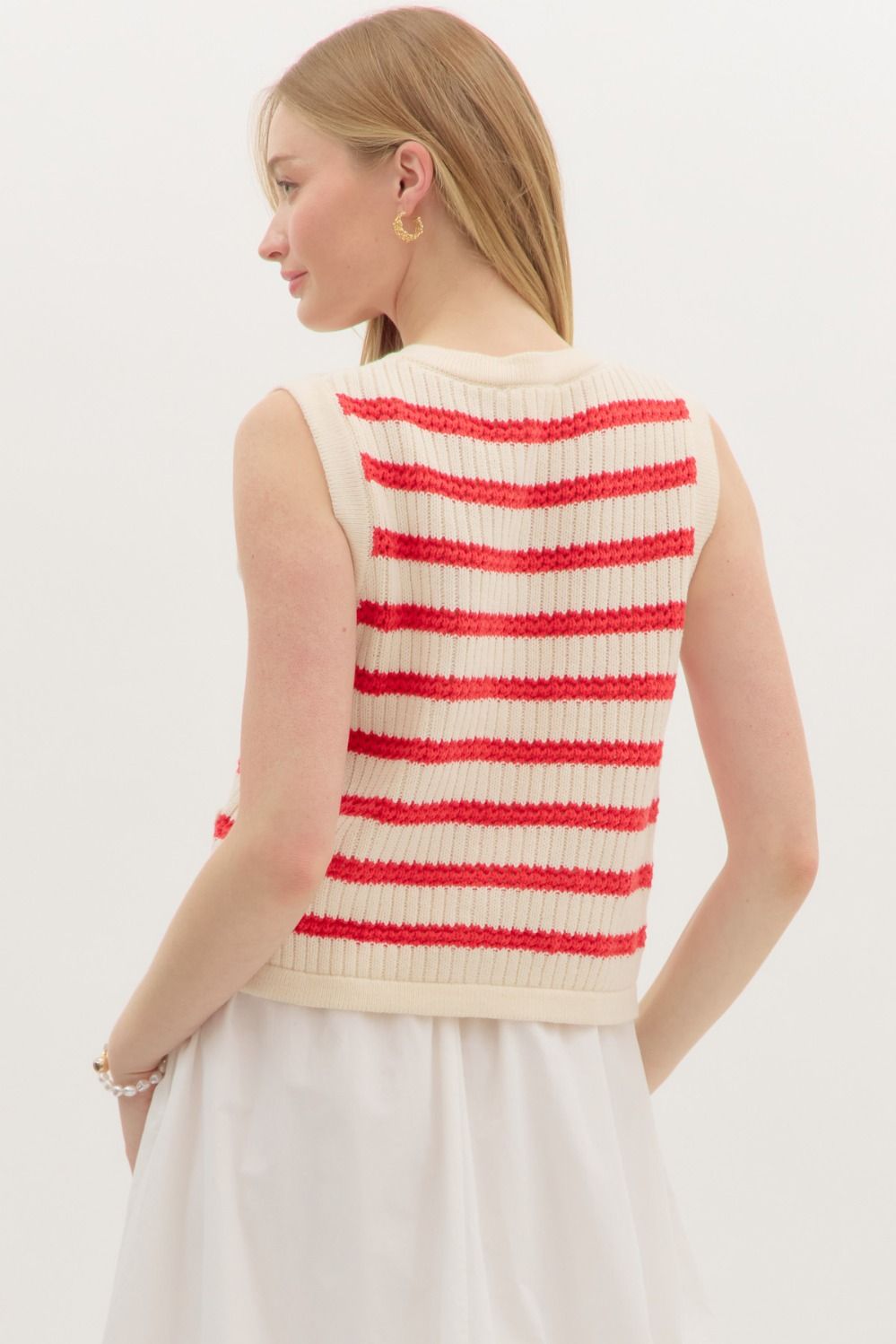 STRIPE SLEEVELESS KNIT SWEATER - RED