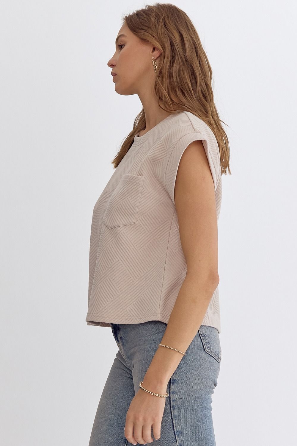 TEXTURED ROUND NECK CROPPED TOP - TAUPE