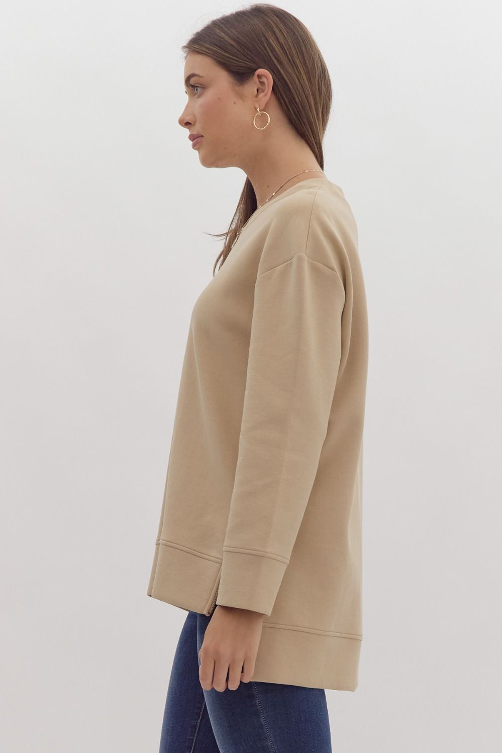 PULLOVER W/ ZIPPERED SPLIT HEM - TAUPE