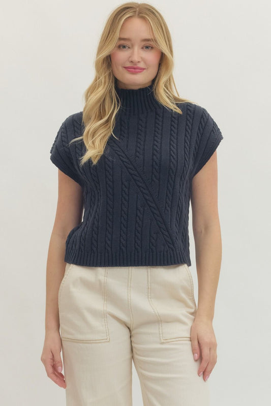 SHORT SLEEVE CABLE KNIT SWEATER TOP - NAVY
