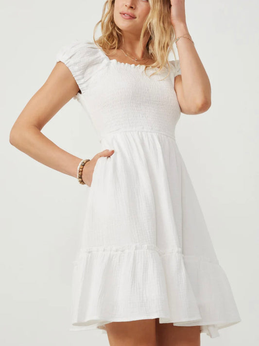 WOMENS TEXTURED PUFF SLEEVE SMOCKED DRESS - WHITE