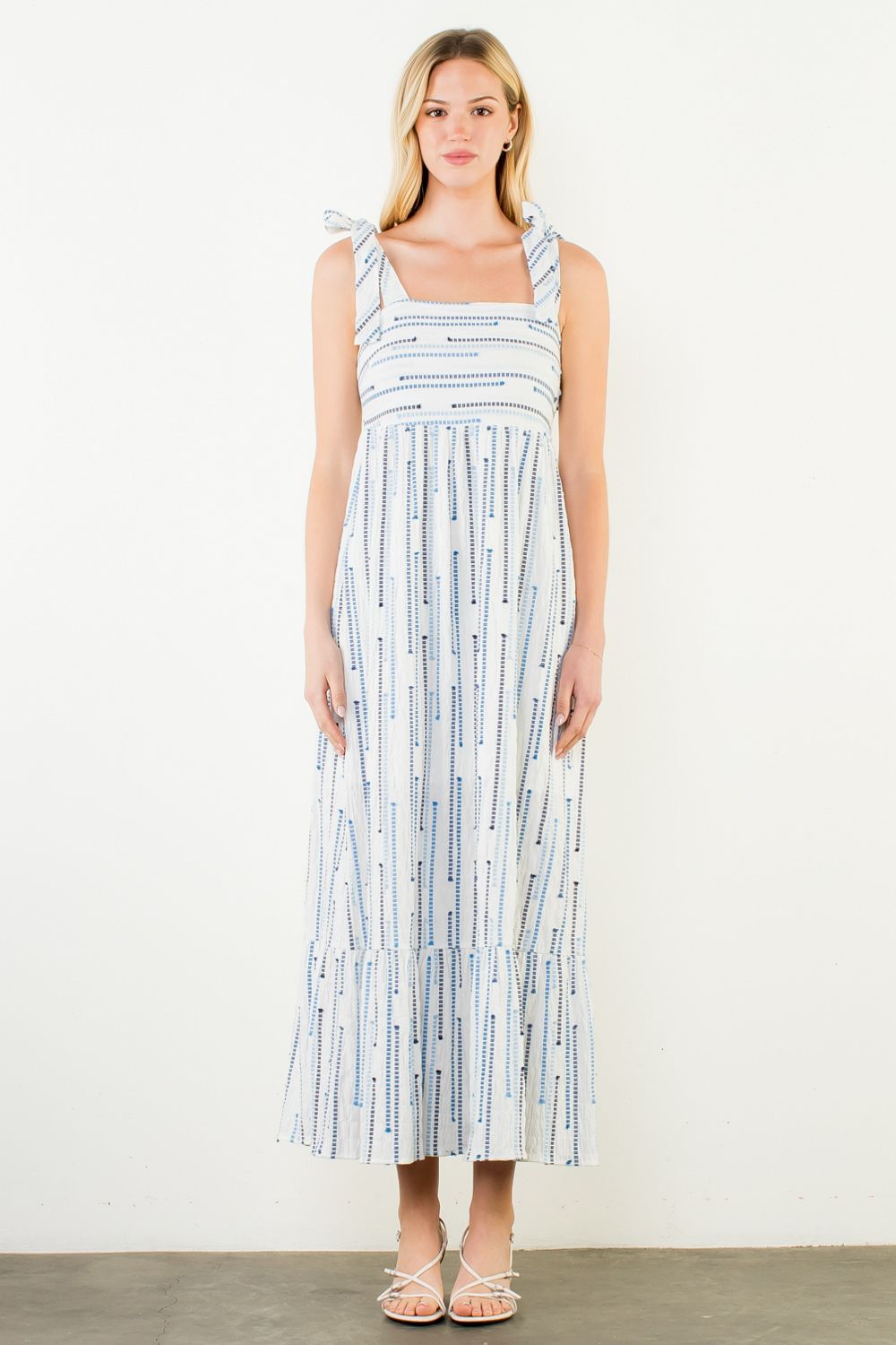 TIE STRAP SQUARE NECK PRINT MAXI DRESS - WHITE