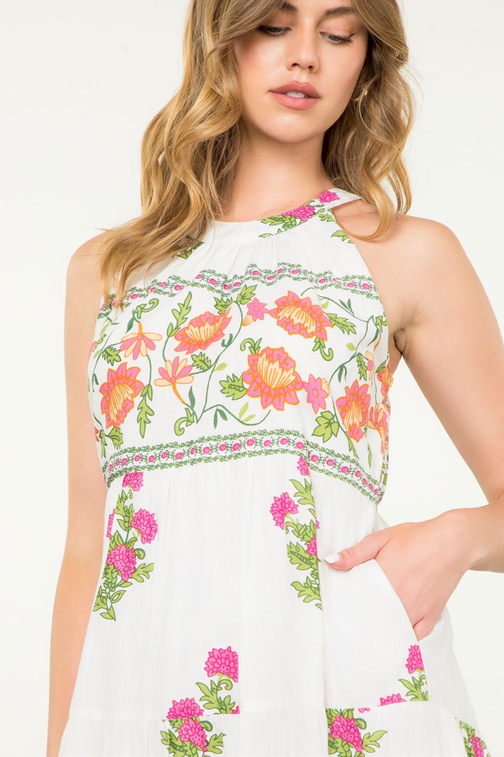 HALTER FLORAL PRINT MAXI DRESS - CREAM